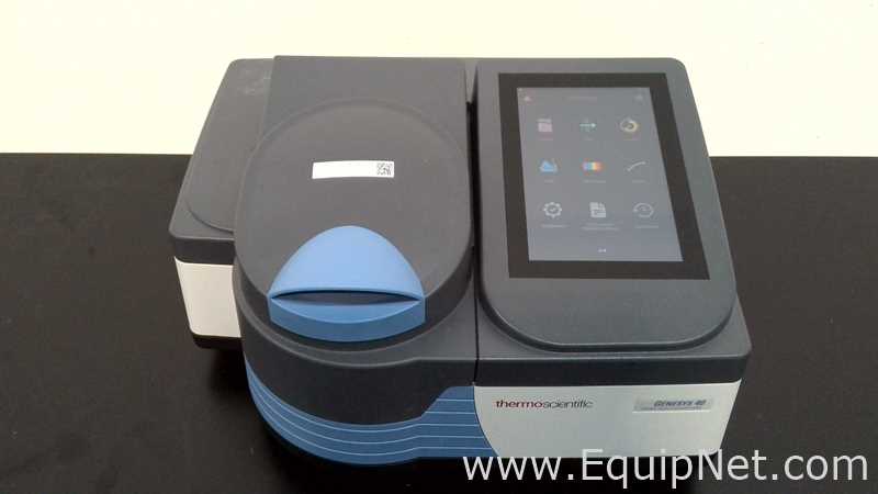 Espectrofotómetro Thermo Fisher Scientific Genesys 40