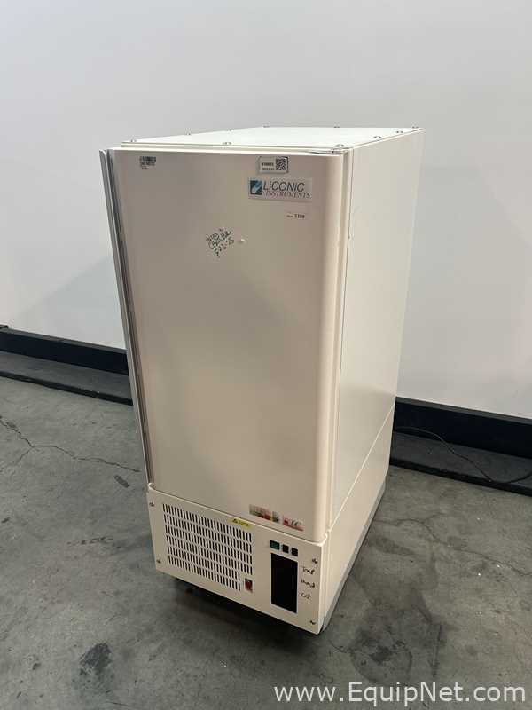 Incubadora Liconic STX110