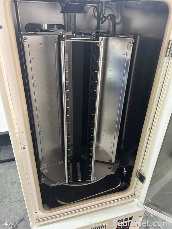 Incubadora Liconic STX110
