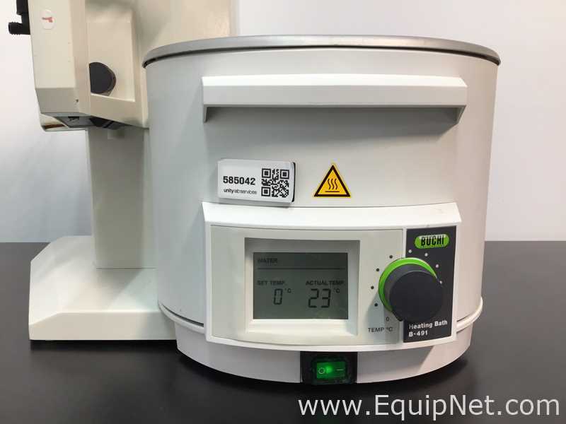 Buchi R-210 Evaporator With Vacuum Controller V-850 And Vacuum Pump V-700