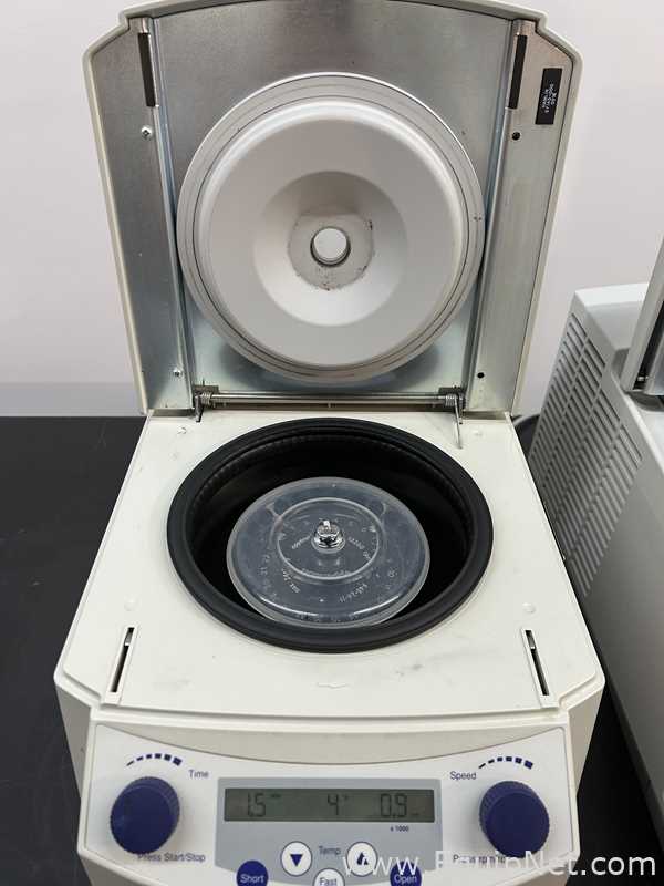 Lote de 2 Centrífuga para laboratorio Eppendorf 5424R