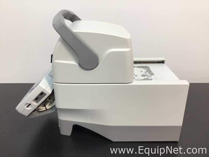 Eppendorf 6321 Vapo.Protect PCR and Thermal Cycler With Controller