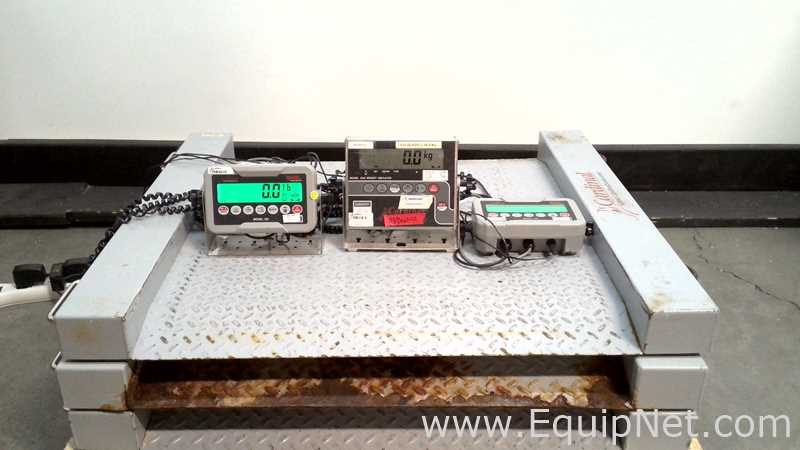 Lot of 3 Cardinal Scale Floor Scales with Displays