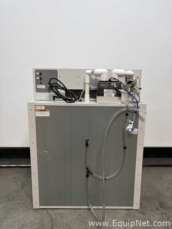 Darwin Chambers Company PH09-DA Climate Chamber