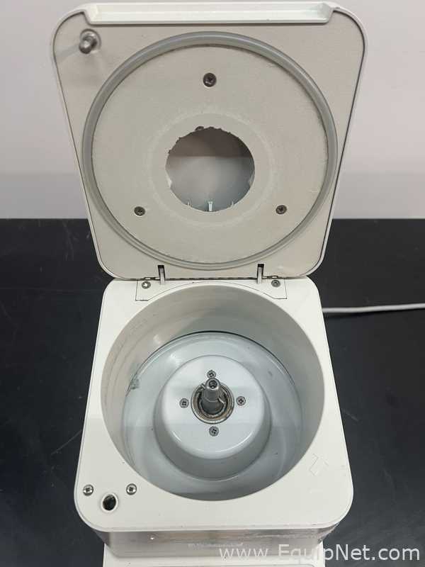 Centrífuga para laboratorio Eppendorf 5415 C