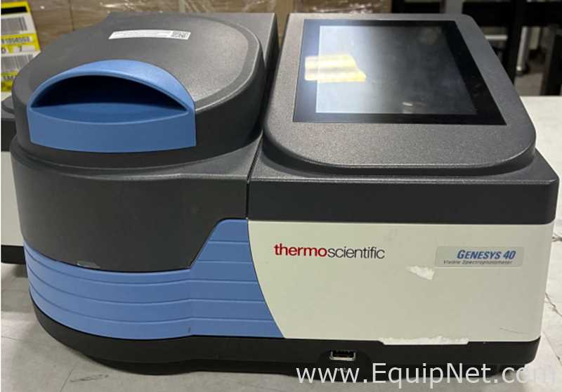 Espectrofotómetro Thermo Fisher Scientific Genesys 40