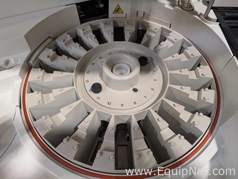 Roche cobas e411 Chemistry Analyzer