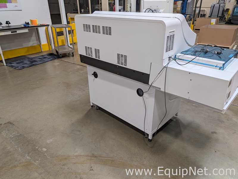 Roche cobas e411 Chemistry Analyzer