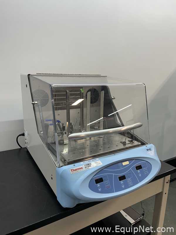 Agitador Thermo Scientific SHKE4000-7