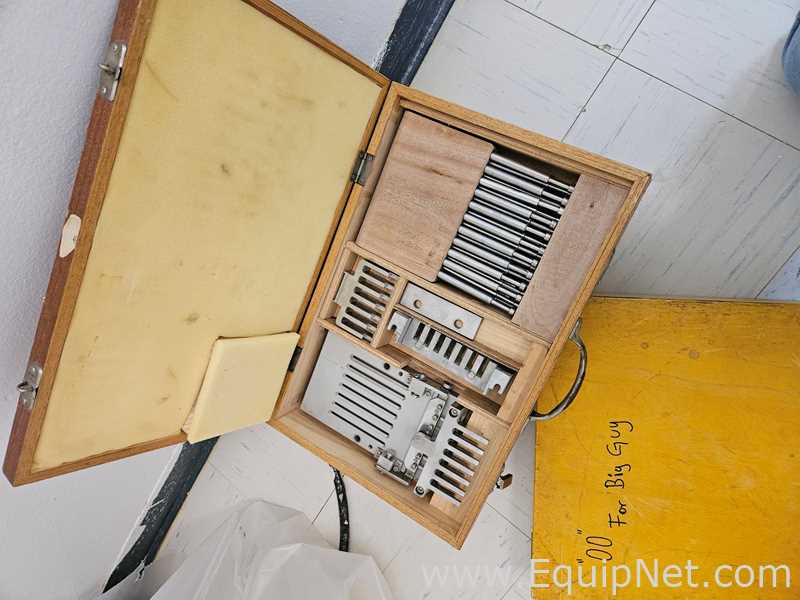 Máquina de Cápsulas HJ ZJT-900