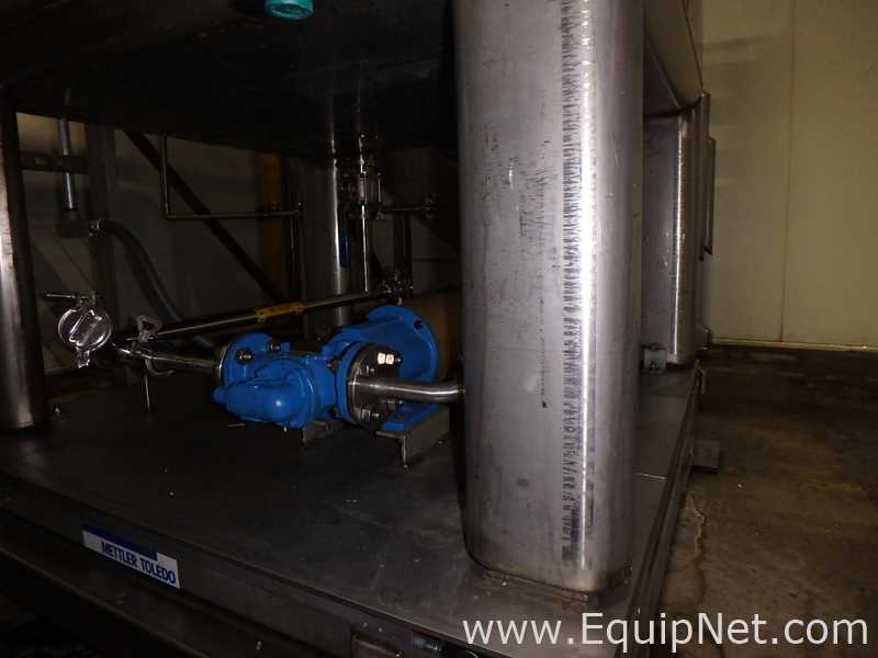 Contenedor Rectangular De Almacenamiento De Acero Inoxidable TransTore 518043 De 550 Galones