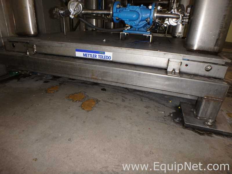 Contenedor Rectangular De Almacenamiento De Acero Inoxidable TransTore 518043 De 550 Galones