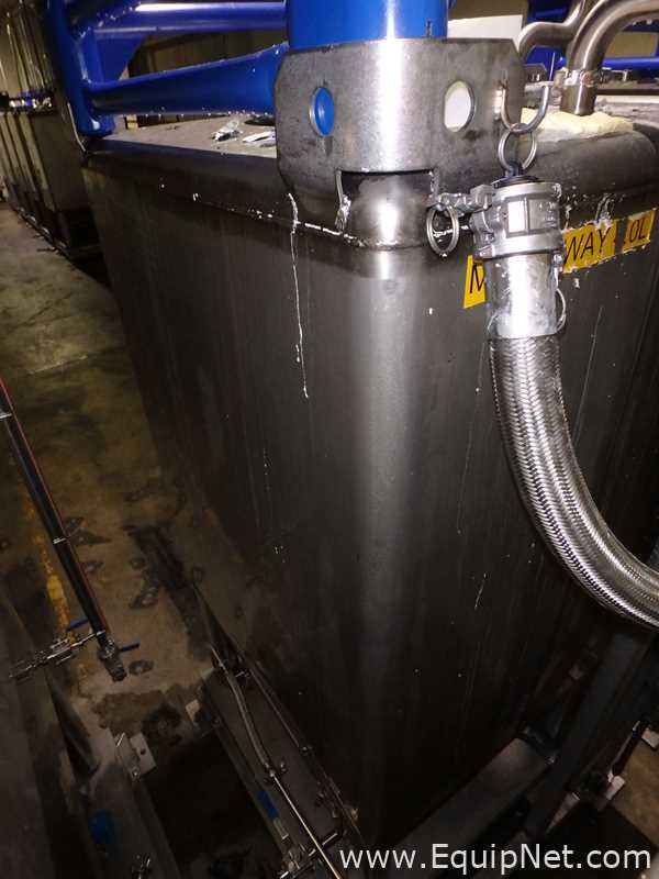 Contenedor Rectangular De Almacenamiento De Acero Inoxidable TransTore 518043 De 550 Galones