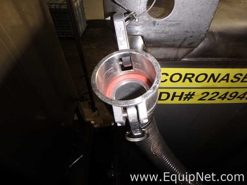 Contenedor Rectangular De Almacenamiento De Acero Inoxidable TransTore 518043 De 550 Galones