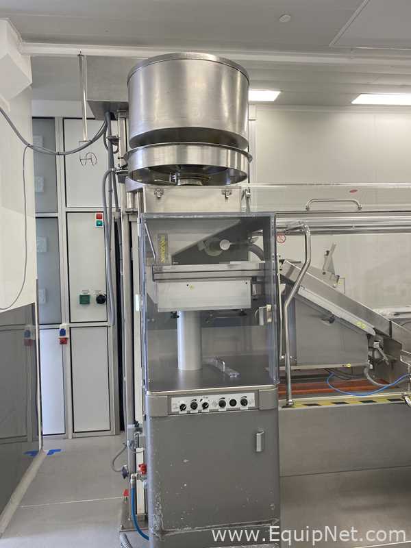 Linha de Embalagem Blister Marchesini Group MB 451