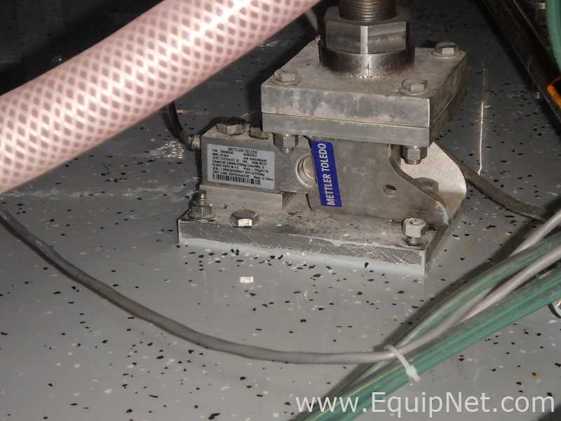 Tanque de Mezclado Vertical de Acero Inoxidable Capacidad 500 Gal marca DCI