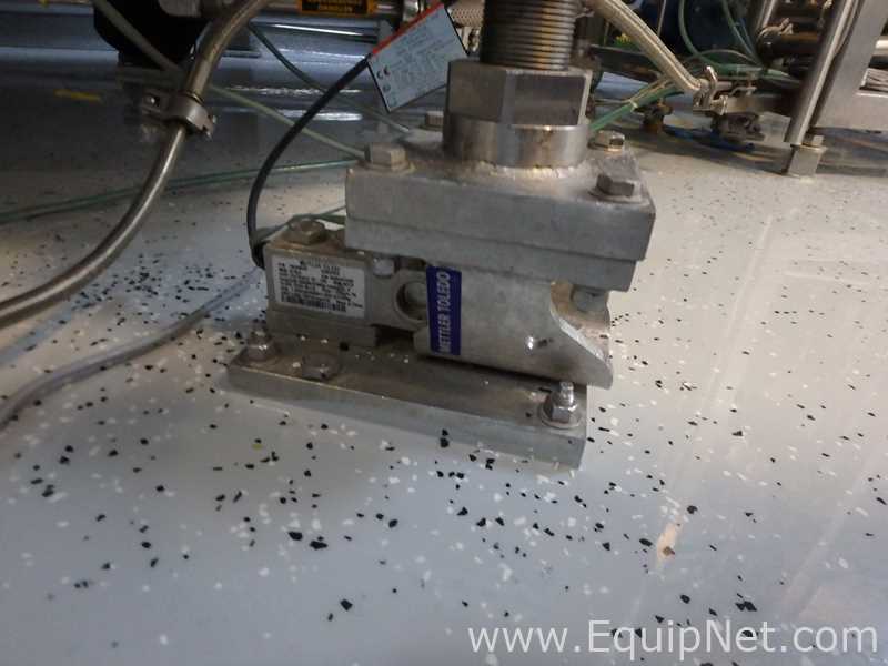 Tanque de Mezclado Vertical de Acero Inoxidable Capacidad 500 Gal marca DCI