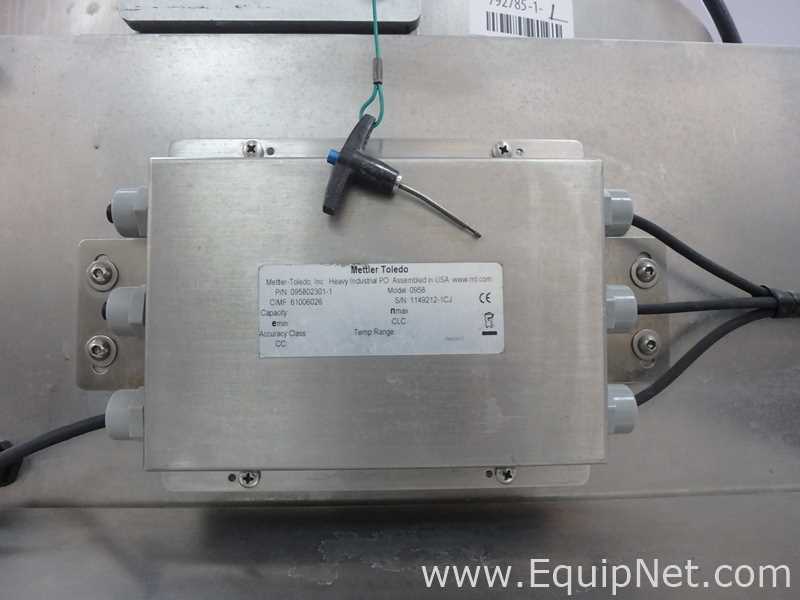Bioreactor para Manejo de Bolsas de Plástico de Producto Capacidad 1000L marcaHyclone modeloSUB1000