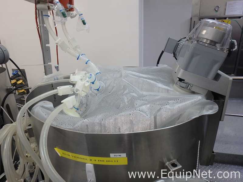 Bioreactor para Manejo de Bolsas de Plástico de Producto Capacidad 1000L marcaHyclone modeloSUB1000