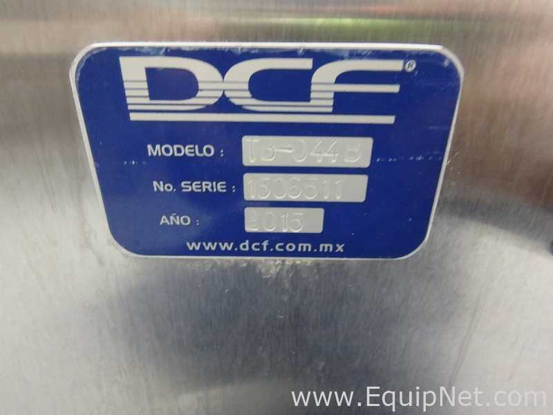 Maquina Monobloque de Llenado-Tapado de Frasco marcaRomacoMacofar modeloLVI4 con Equipos Perifericos