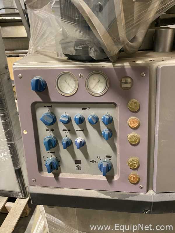 Handtmann VF 200 B Stuffer