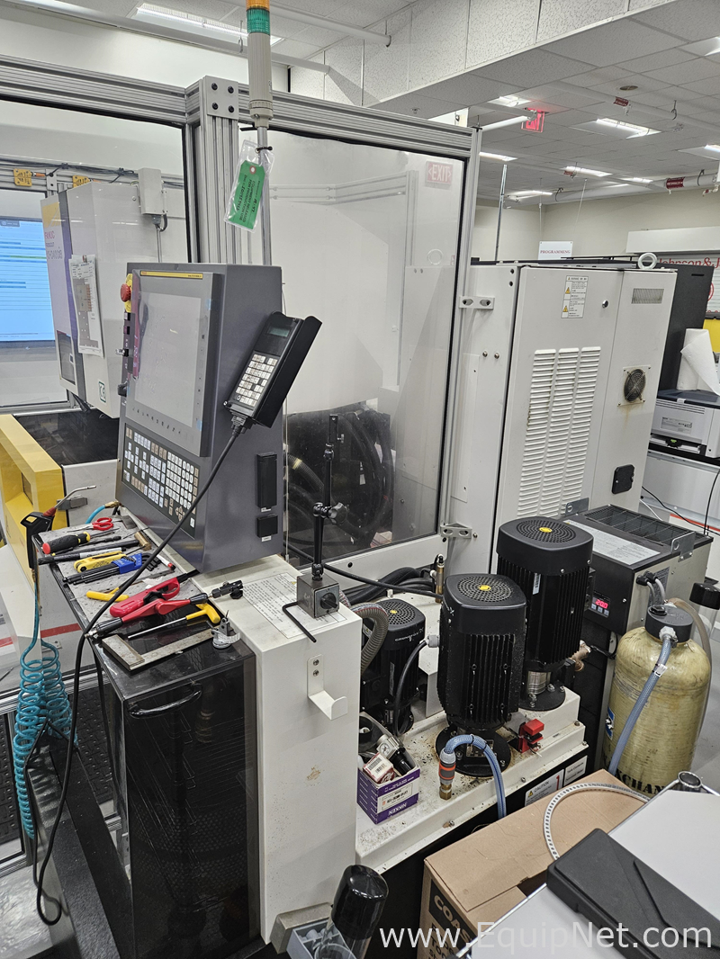 Fanuc ROBOCUT A-C400IB Electrical Discharge Machine