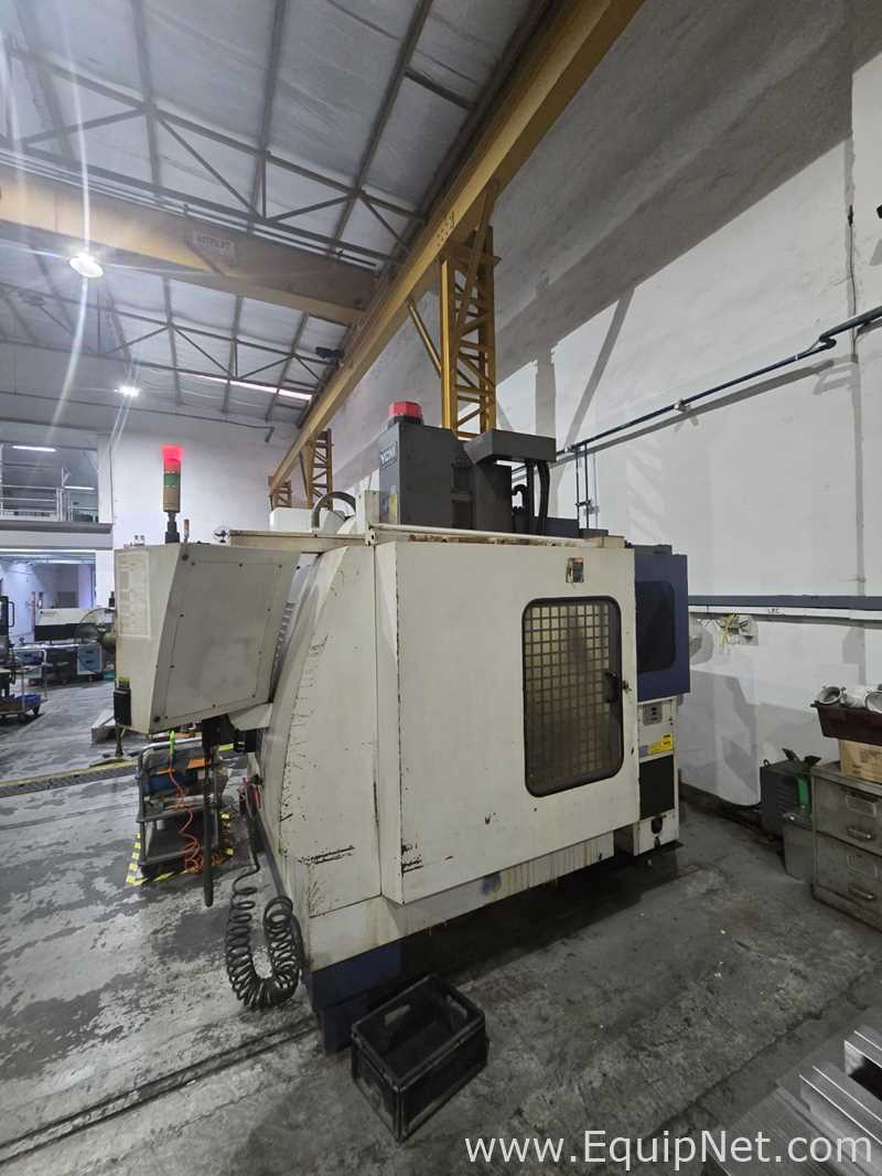YCM FV102A Machining Center