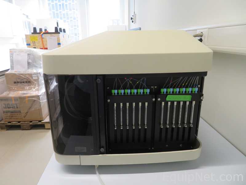 Analisador Bio-Rad ProteOn XPR36