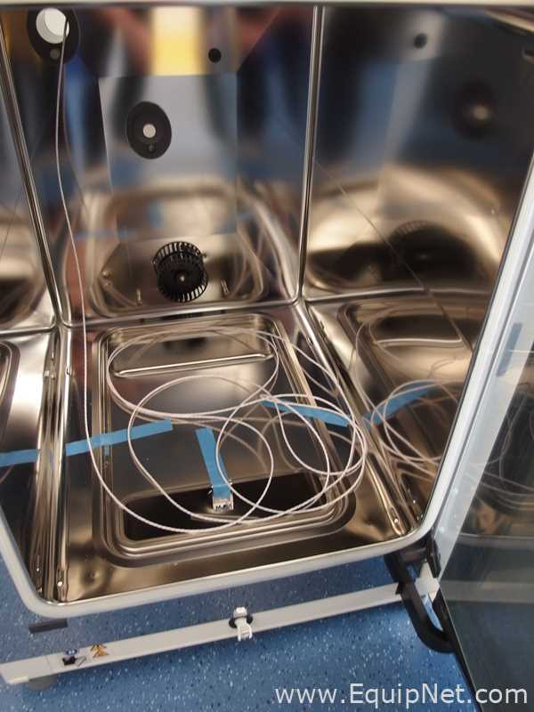 Thermo Scientific HERAcell Vios 160i LK CO2 Incubator