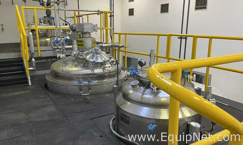 Fermentation and Bioprocess Platform with 4,000 L and 3,000 L Reactors