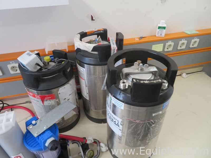Sistema de Purificação e Destilação de Água Elga PF2XXXXM1