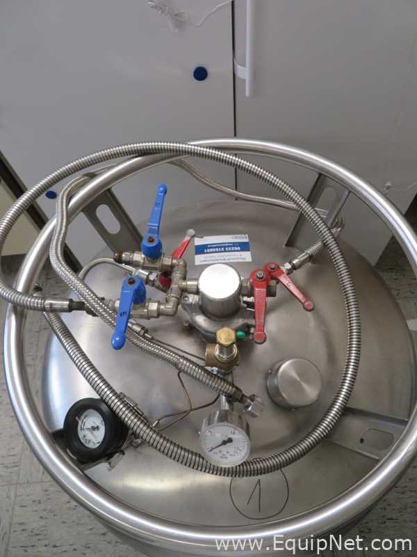 Messer Griesheim Ltd Apollo 200 Liquid Nitrogen Cryogenic Storage and Dispensing Dewar