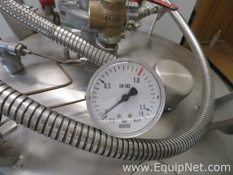 Messer Griesheim Ltd Apollo 200 Liquid Nitrogen Cryogenic Storage and Dispensing Dewar