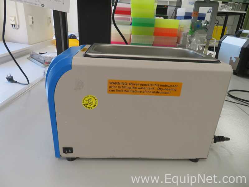 Baño María / Circulador Benchmark Scientific B2000-4-E