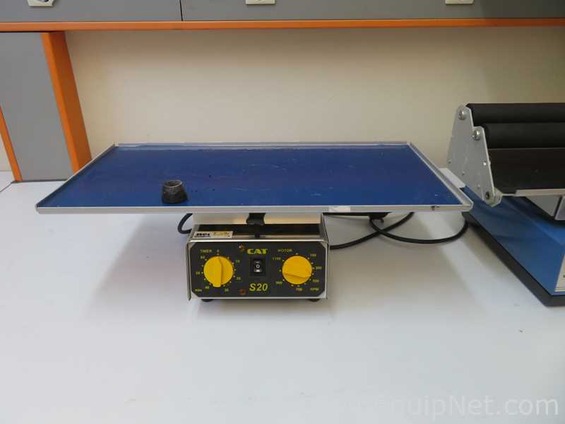 lote de  2 Misturador para Laboratórios Various 