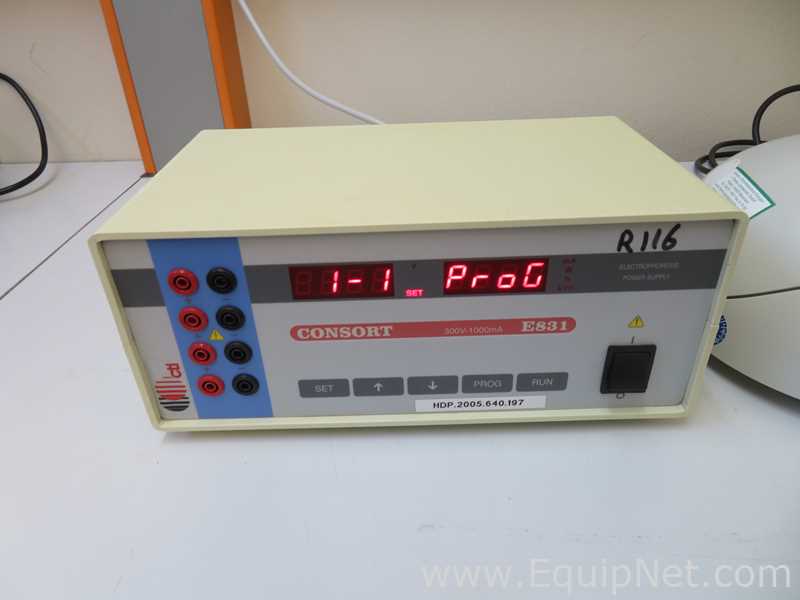 Lote de 3 Equipos Diversos de Laboratorio Various 