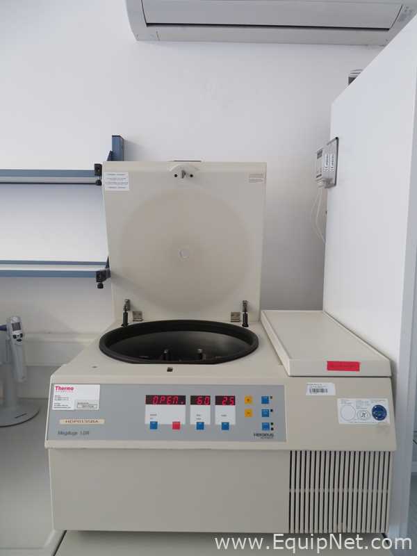 Heraeus Megafuge 1.0R Laboratory Centrifuge