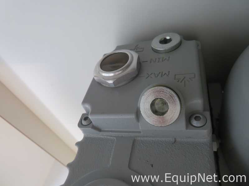Agilent Technologies MS40Plus Rotary Vane Vacuum Pump