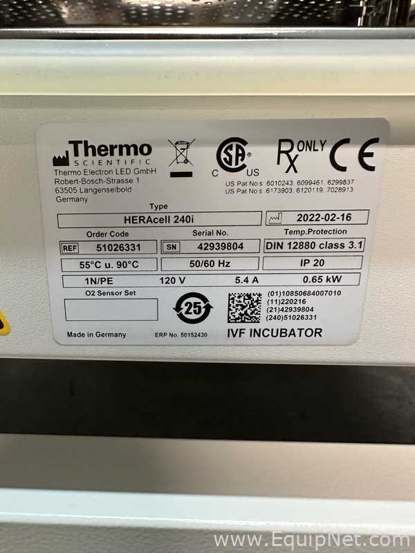 Incubadora Thermo Scientific HERAcell 240i