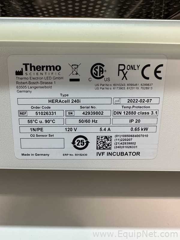 Incubadora Thermo Scientific HERAcell 240i
