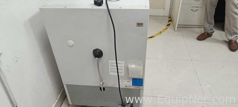 Thermo Scientific Revco UFP430V High-Performance Undercounter Freezer