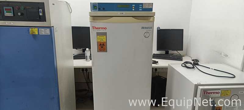 Thermo Scientific Heraeus BK 800 Refrigerated Incubator