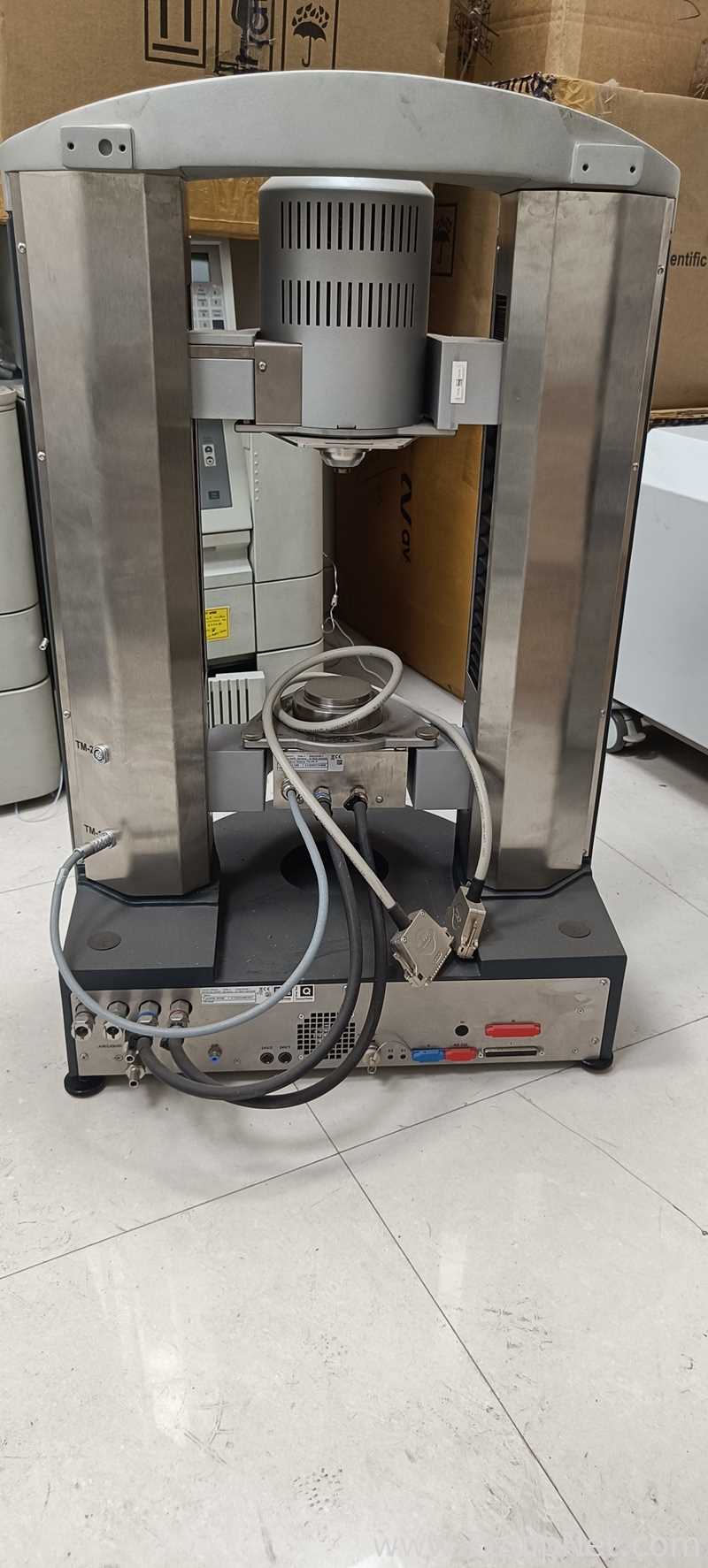 Thermo Scientific HAAKE Mars 40 Rheometer System with Ekom DK50-10S/M Air Compressor
