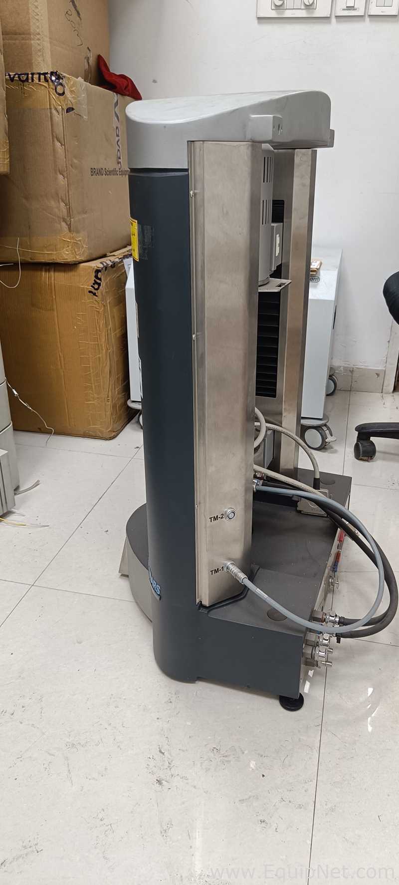 Thermo Scientific HAAKE Mars 40 Rheometer System with Ekom DK50-10S/M Air Compressor