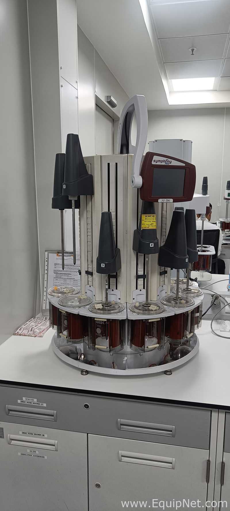 Distek Symphony 7100 Dissolution System