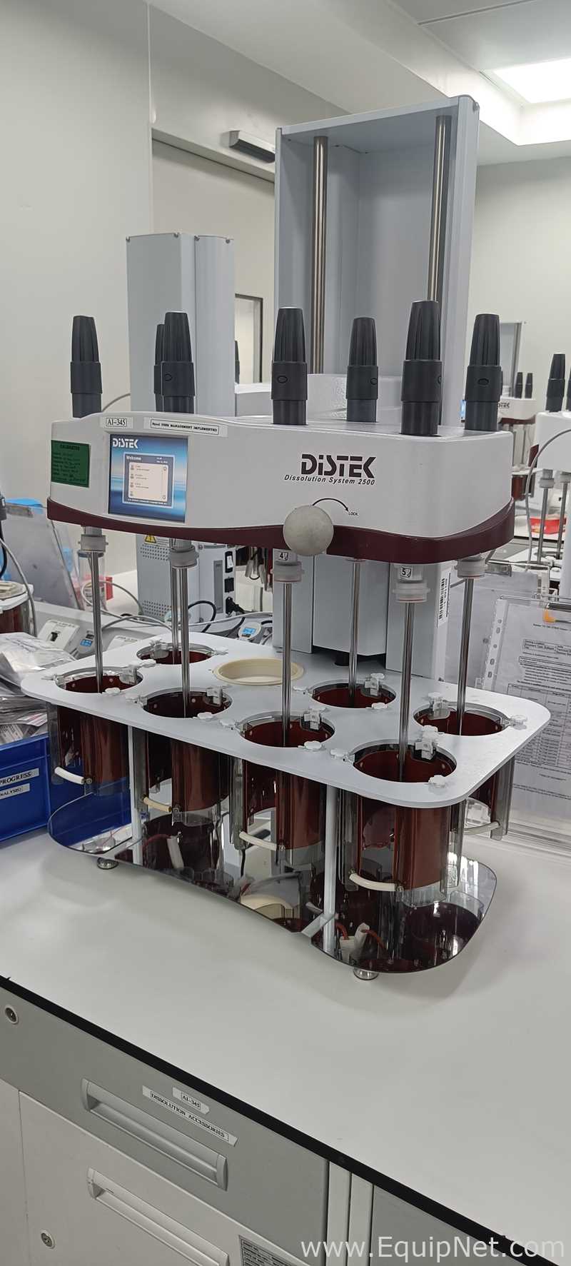 Distek Model 2500 Bathless Dissolution Tester