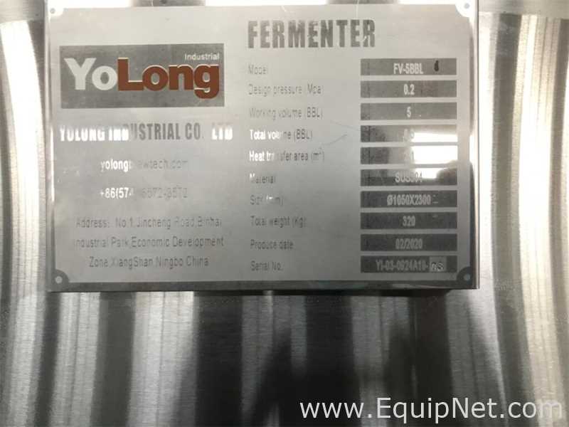 Equipamento de fabricação de cerveja e destilação YoLong Industrial FV-5BBL. Sem Uso