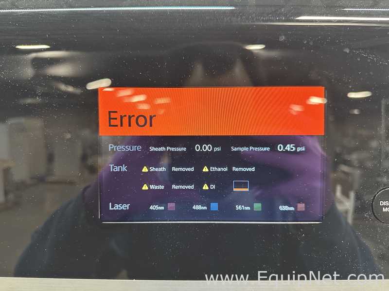 Sony LE-SH800ZFP Cell Sorter With Fludics Cart Jun-Air 85R-4P And SAFE System Smoke Evacuator