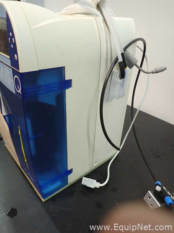 Sistema de Purificación y Destilación de Agua Millipore Advantage
