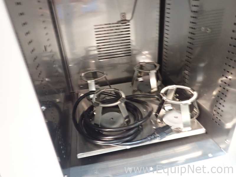 Incubadora Corning LSE 49L